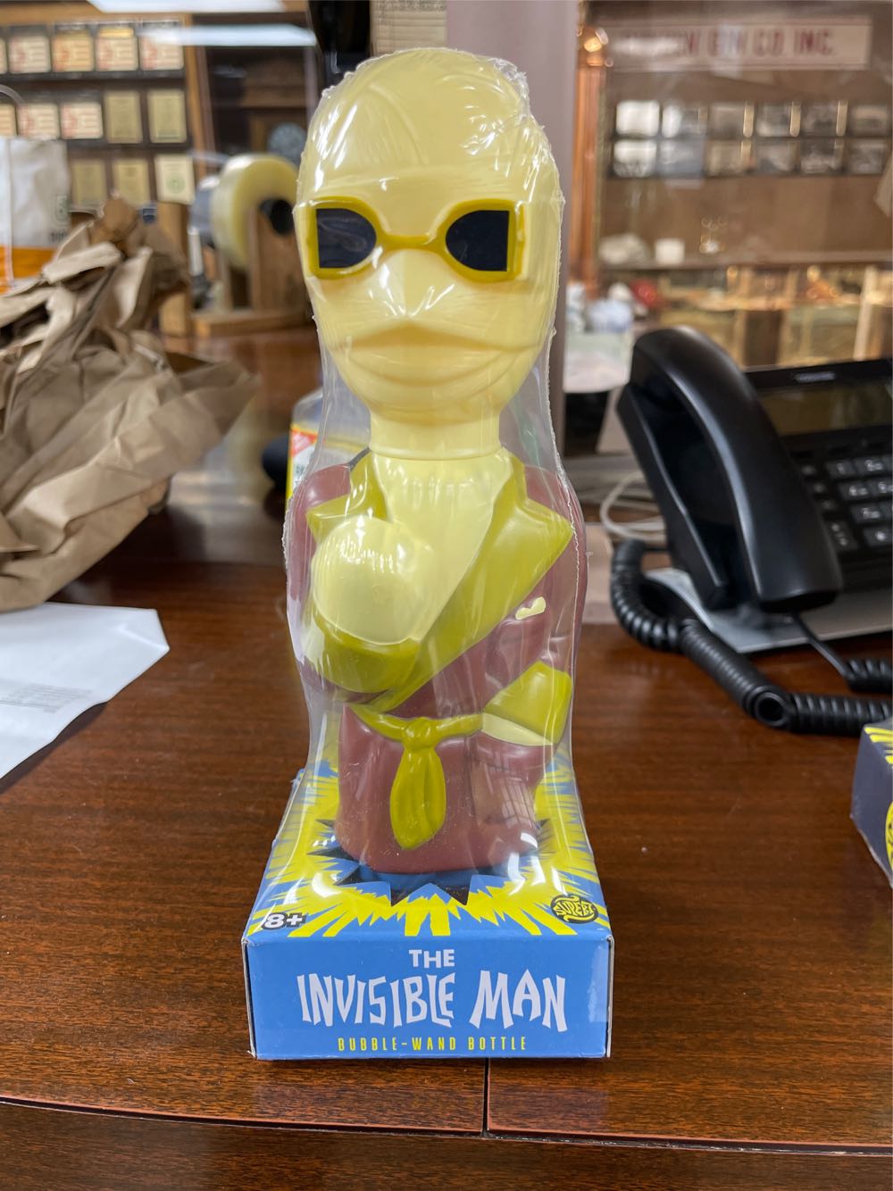 Universal Monsters Super Soapies Invisible Man - Super 7 action figure collectible [Barcode 811169038182] - Main Image 1