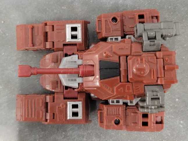 Warpath 3rd Vehicle Mode Missing Missile  - Hasbro (Generations) action figure collectible - Main Image 2
