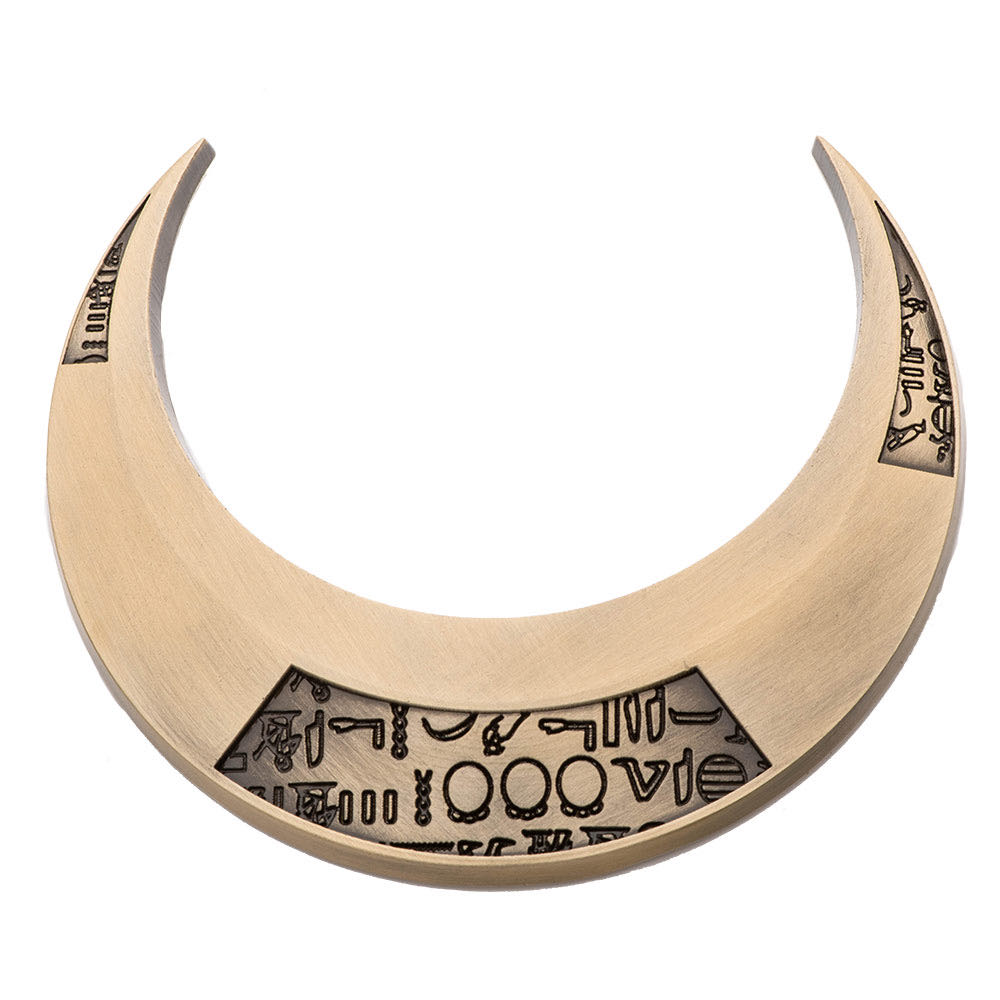 Salestone Moon Knight - Crescent Blade and Scarab Compass Pin Replica 5366 Of 10,000 GameStop Exclusive  - Salesone (Prop Replica) action figure collectible [Barcode 810039219836] - Main Image 3