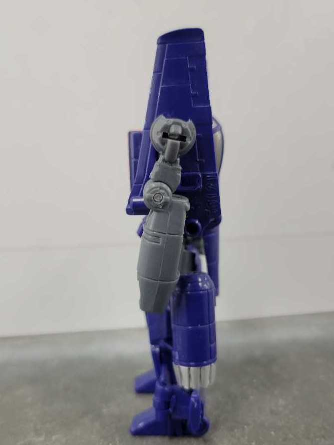 Viper Robot Mode - Hasbro (Combiner Wars) action figure collectible - Main Image 4