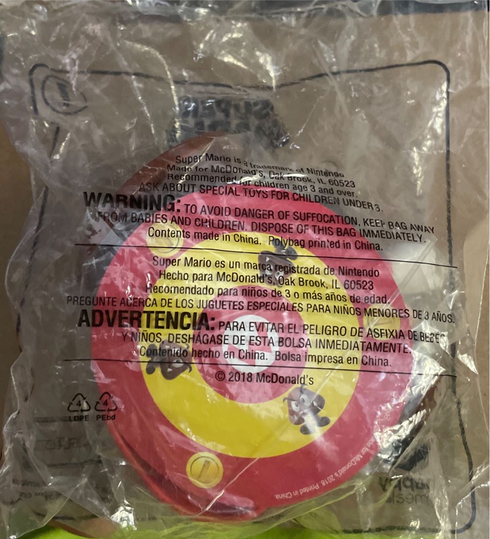 Super Mario: Mario Cap Thrower - McDonalds (Mario) action figure collectible - Main Image 2