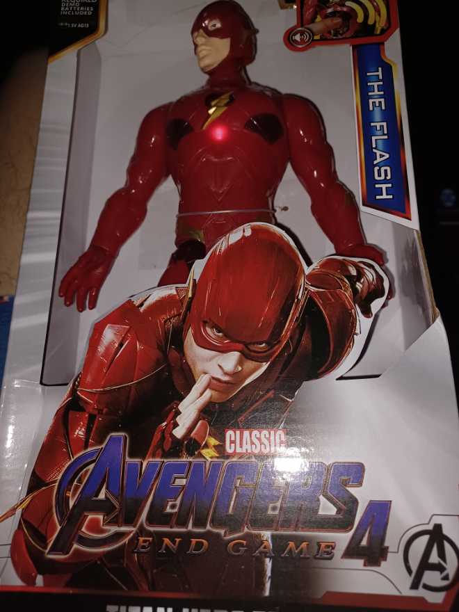 Figurka Marvel Avengers 30cm Con Figura Titan Spiderman - Figurka (The Flash) action figure collectible [Barcode 6997865892557] - Main Image 1
