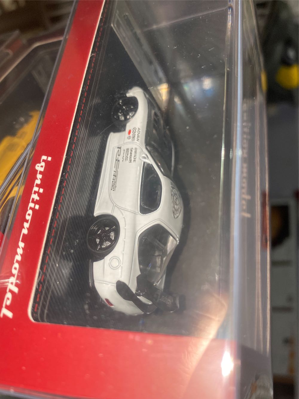 Mazda RX-7 FD3S - Ignition Model (RE雨宮) action figure collectible [Barcode 4573448889484] - Main Image 3