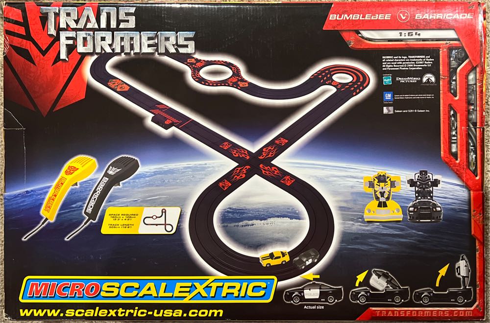 Scalextric 1:64 Slot Car Race Transformers - Hasbro (Transformers Electric Racing) action figure collectible [Barcode 094922744227] - Main Image 2