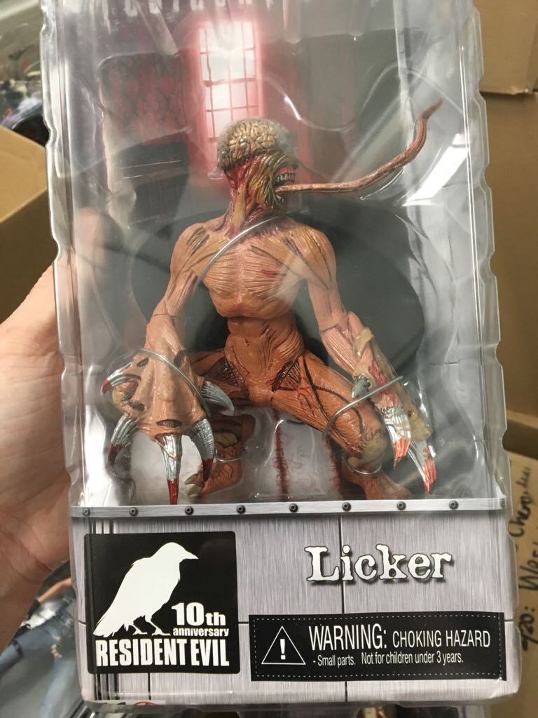 Miles Morales: Spider-man Sideshow Exclusive Premium Format Limited Edition: 400