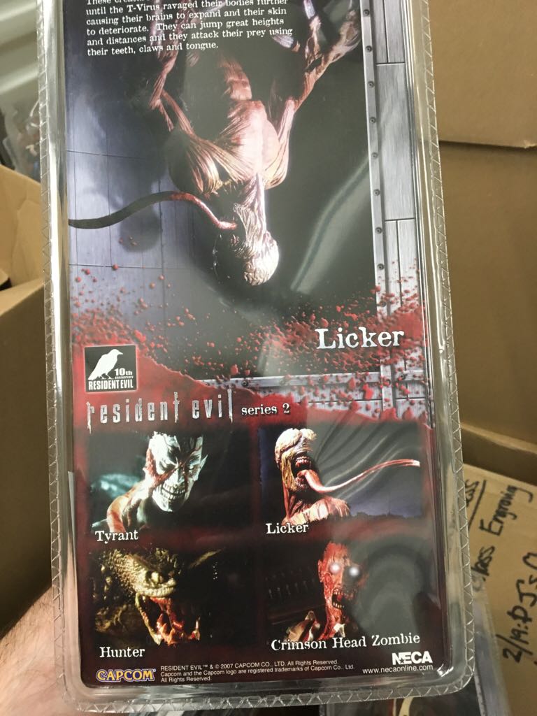 Licker - Neca (10th Resident Evil Anniversary) action figure collectible [Barcode 006293880008] - Main Image 2