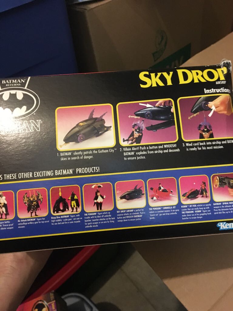 Sky Drop Airship - Kenner (Batman Returns) action figure collectible [Barcode 076281636801] - Main Image 2