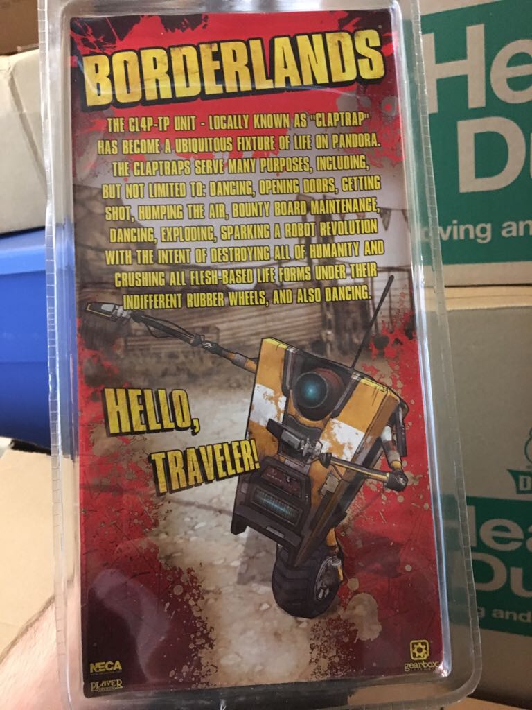 Claptrap (yellow Neca) - Neca (Borderlands) action figure collectible [Barcode 634482445907] - Main Image 2