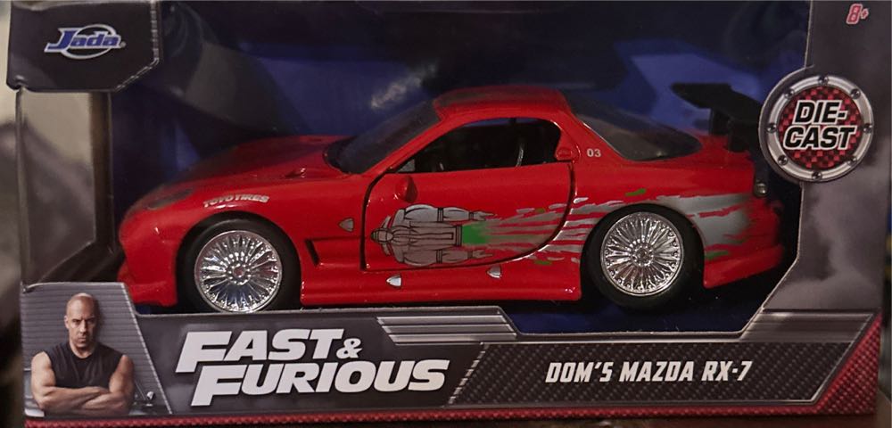 Tamashi Nations Spyxfamily Yor Forger Bandai Spirits Figuarts Mini