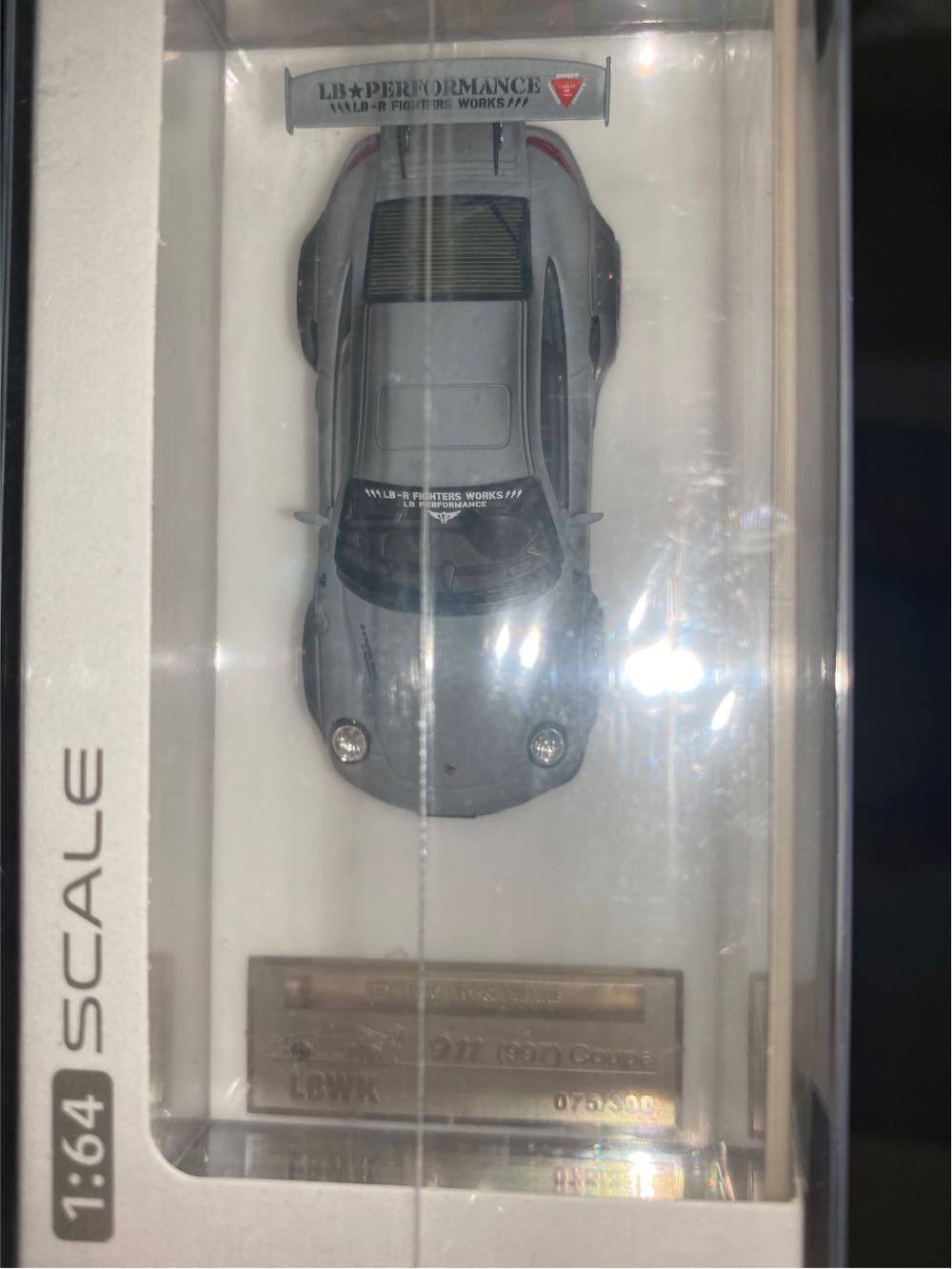 Porsche 911 997 - Timothy & Pierre (Zero Fighter) action figure collectible - Main Image 4