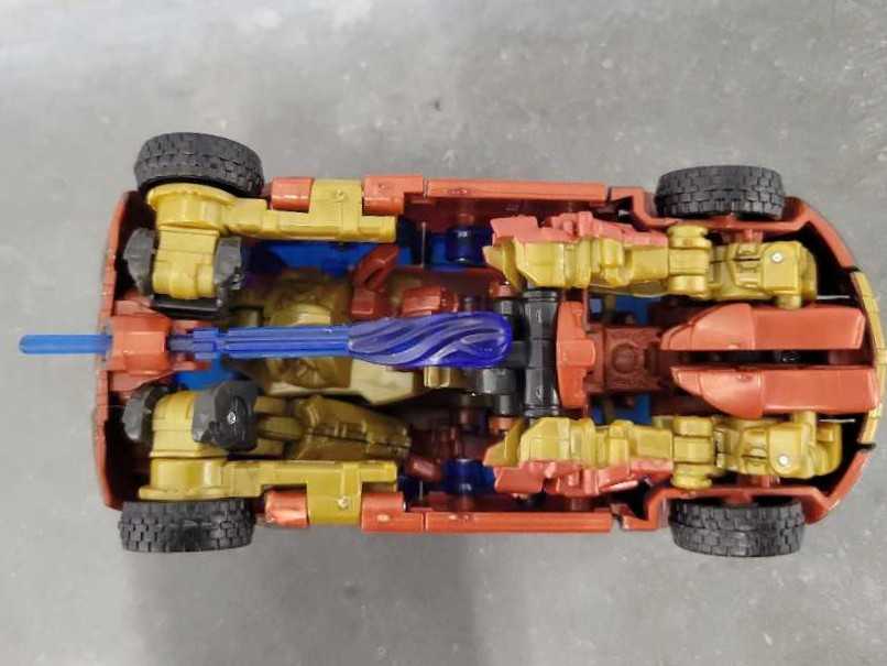 Mudflap Tuner Vehicle Mode  - Hasbro (Revenge Of The Fallen) action figure collectible - Main Image 4