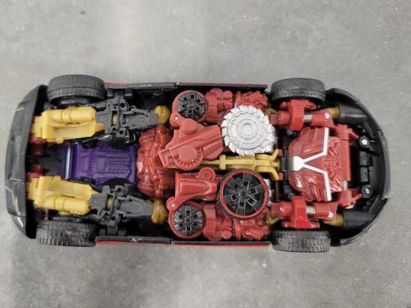 Dead End 2nd Vehicle Mode  - Hasbro (Revenge Of The Fallen) action figure collectible - Main Image 4