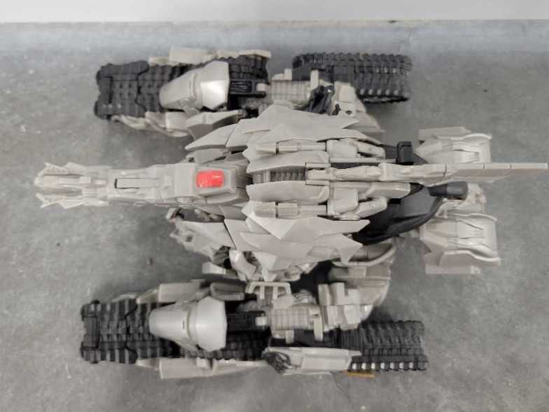 Megatron Leader Vehicle Mode Missing Missile And Hip Blaster - Hasbro (Revenge Of The Fallen) action figure collectible - Main Image 2