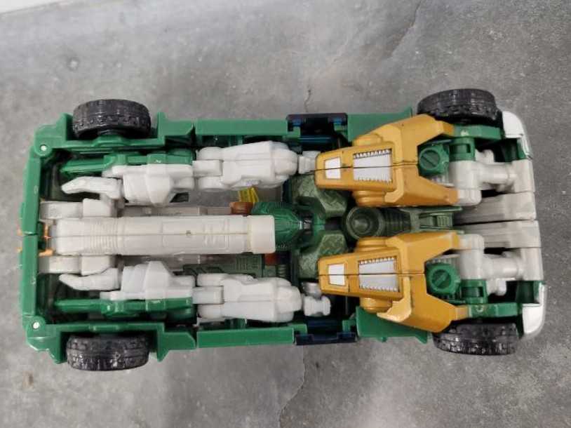Hoist Vehicle Mode Back Road Brawl Missing 1 Piece In The Bed And Missile - Hasbro (Revenge Of The Fallen) action figure collectible - Main Image 4
