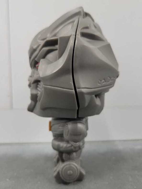 Megatron Flip Out Burger King - Hasbro (Dark Of The Moon) action figure collectible - Main Image 4
