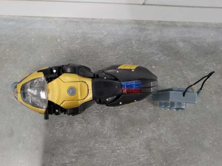 Prowl - Hasbro (Animated) action figure collectible - Main Image 2