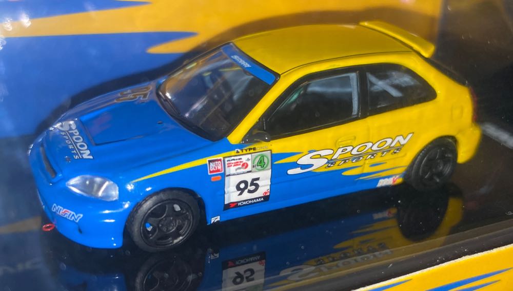 Honda Civic Type-R EK9 - INNO64 (Spoon) action figure collectible [Barcode 9588826265274] - Main Image 2