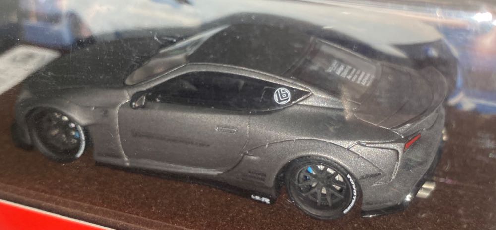 1. Lexus LC500h (sold) - JEC action figure collectible - Main Image 3