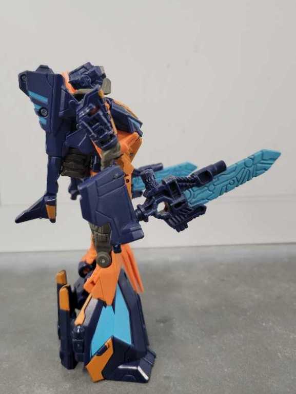 Whirl Missing Big Gun - Hasbro (Generations War For Cybertron) action figure collectible - Main Image 3