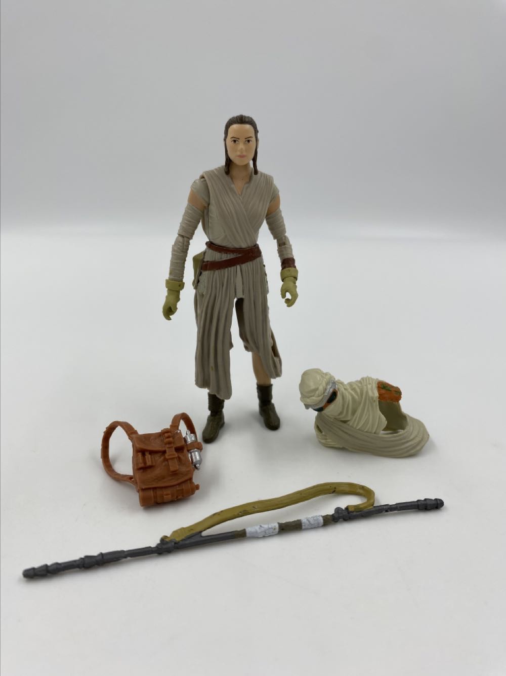 Star Wars: Rey (Jakku) - Kenner (Hasbro) (The Vintage Collection VC116) action figure collectible - Main Image 2