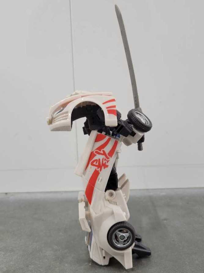 Drift Robot Mode - Hasbro (Generations) action figure collectible - Main Image 3