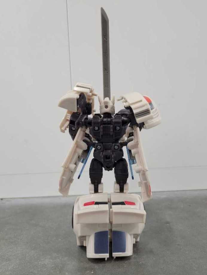 Drift Robot Mode - Hasbro (Generations) action figure collectible - Main Image 4
