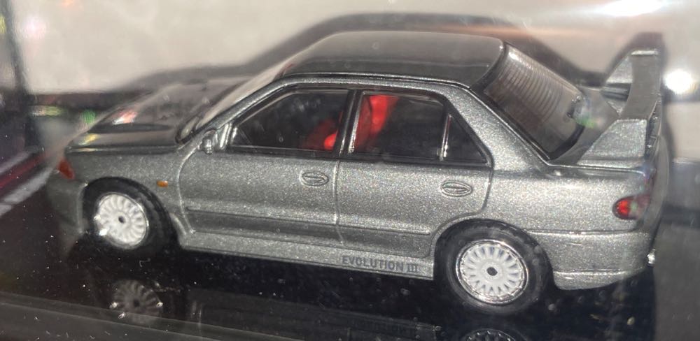 Mitsubishi Lancer Evolution 3 GSR - INNO64 action figure collectible [Barcode 9588826262372] - Main Image 3