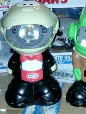 Little Tikes  Dracula Flashlight   action figure collectible - Main Image 2