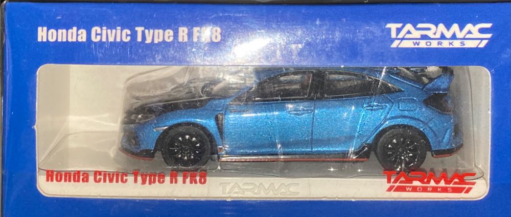 Peanuts Deluxe Holiday Train Set Snoopy Charlie Brown Lucy Sally Decor