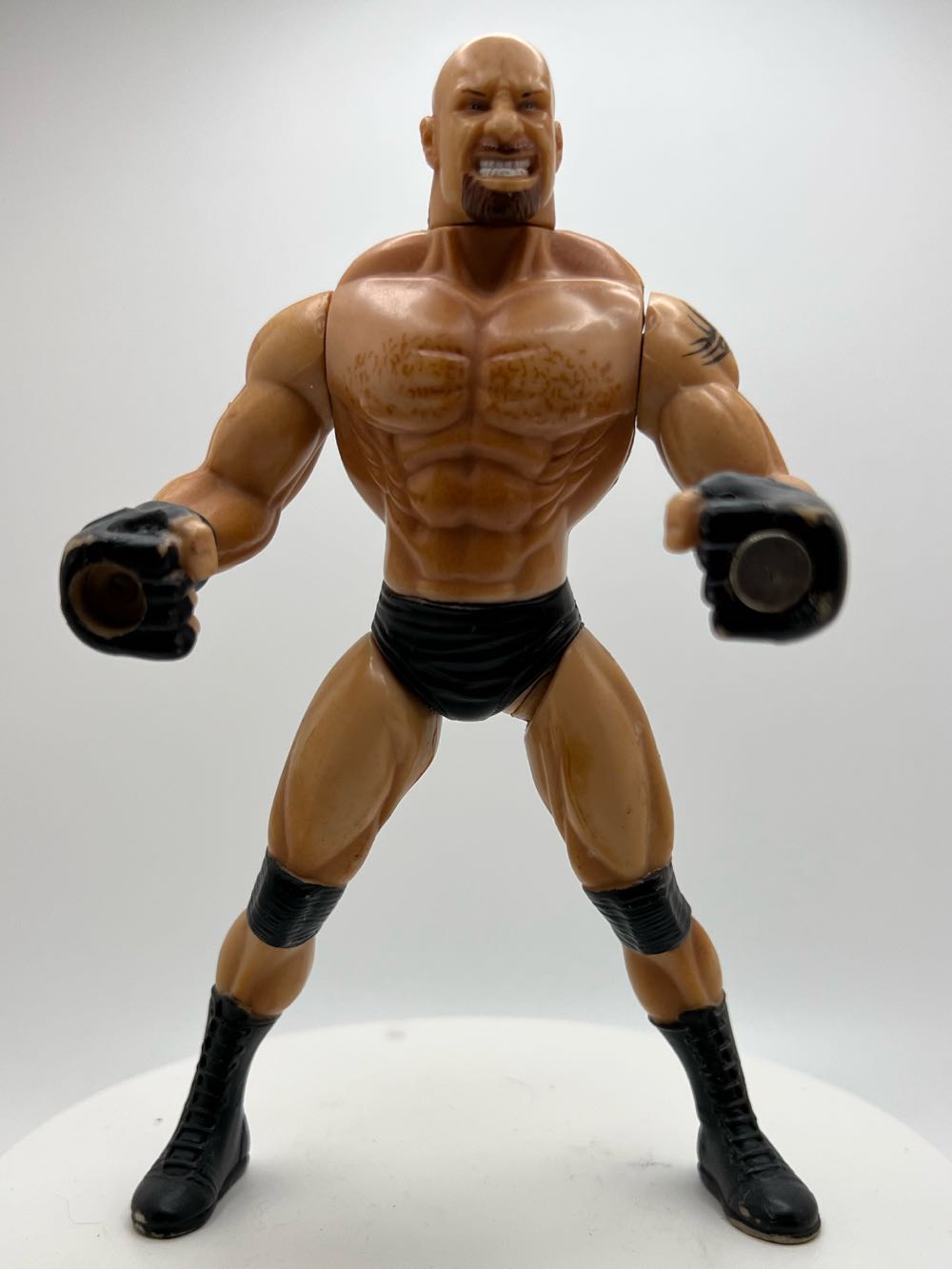 Goldberg - Toy Biz (WCW - Toy Biz) action figure collectible - Main Image 2
