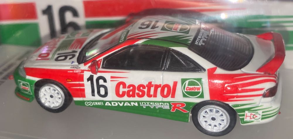 Honda Integra Dc2 Type-R - INNO64 (Castrol) action figure collectible [Barcode 9588826261122] - Main Image 3