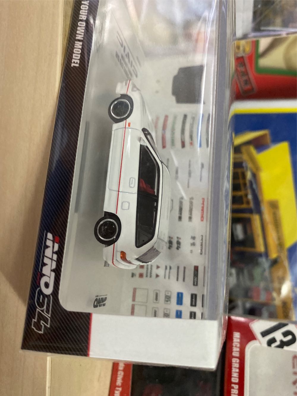 Honda Civic EF9 SiR - INNO64 (Original) action figure collectible [Barcode 9588826260156] - Main Image 3