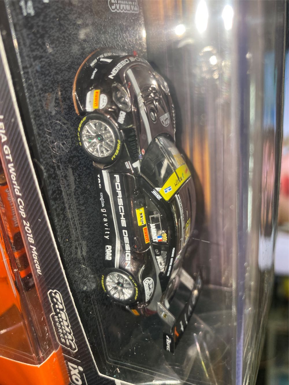 Porsche 911 GT3 R 993 Rwb Rauh Well - Tarmac (RWB) action figure collectible [Barcode 9680015712887] - Main Image 2