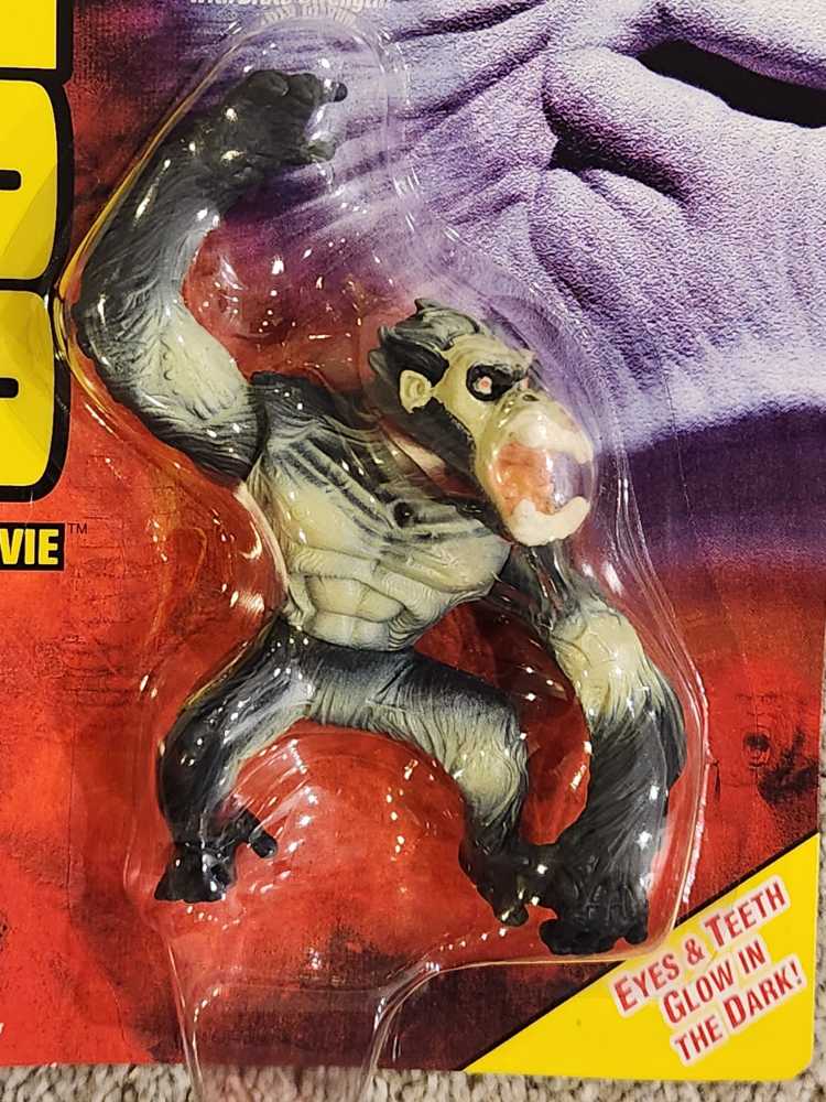 Mangler - Kenner (Congo The Movie) action figure collectible [Barcode 076281627120] - Main Image 3