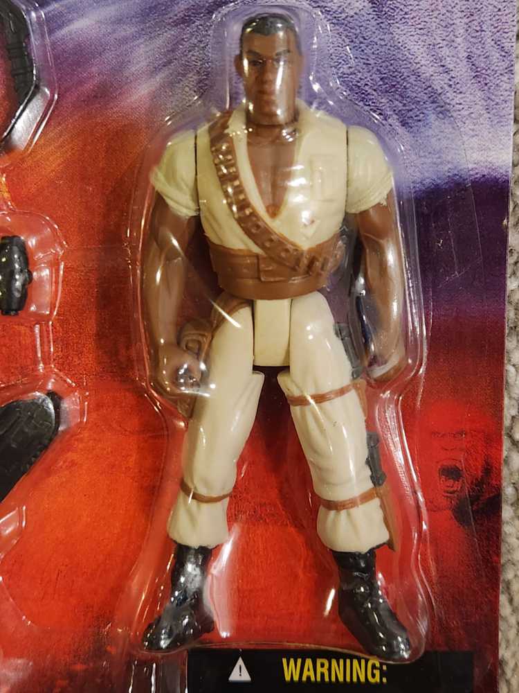 Monroe - Kenner (Congo The Movie) action figure collectible [Barcode 076281627137] - Main Image 3