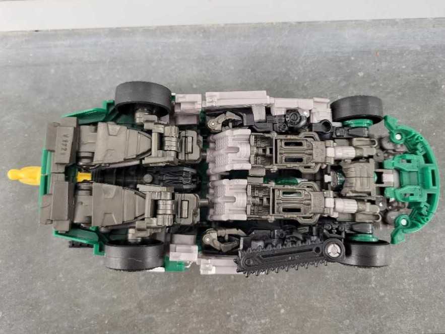 Roadbuster With Sargeant Recon Vehicle Mode  - Hasbro (Human Alliance) action figure collectible - Main Image 4