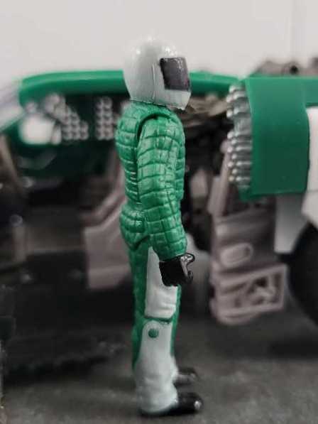 Sergeant Recon With Roadbuster Vehicle Mode  - Hasbro (Human Alliance) action figure collectible - Main Image 2