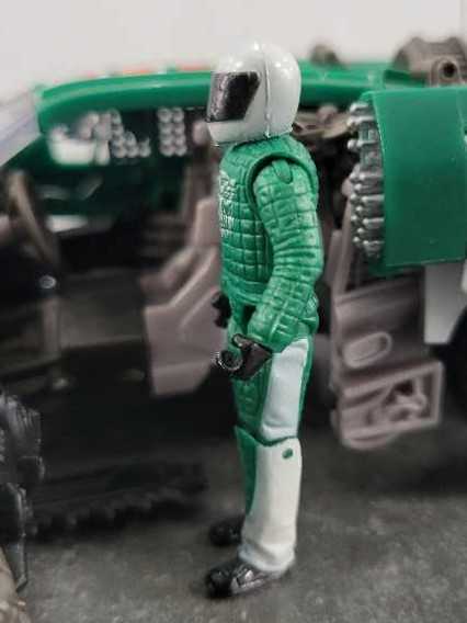 Sergeant Recon With Roadbuster Vehicle Mode  - Hasbro (Human Alliance) action figure collectible - Main Image 4