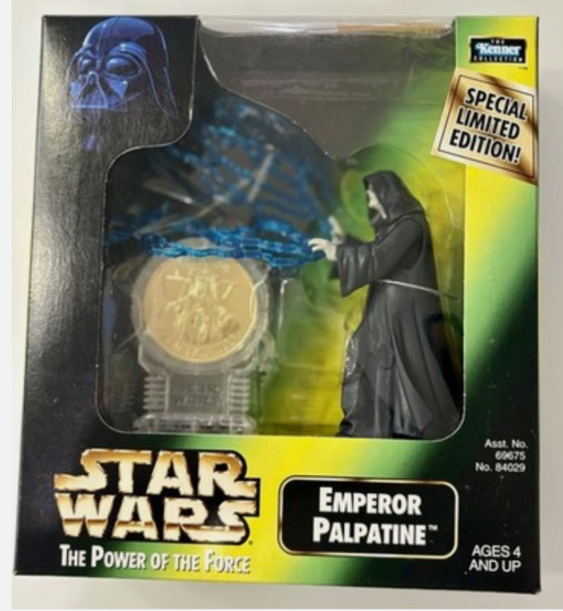 Star Wars: Emperor Palpatine - Kenner (Power of The Force 2) action figure collectible - Main Image 3