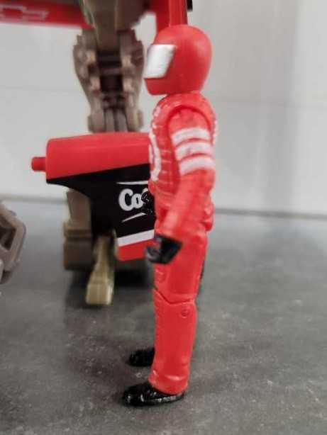 Sergeant Detour With Lead Foot And Steeljaw 1st Robot Mode - Hasbro (Human Alliance) action figure collectible - Main Image 4