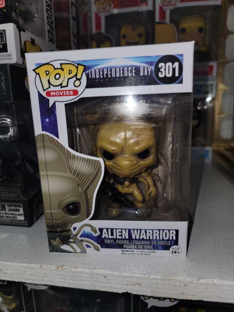 Independence Day Alien Warrior  action figure collectible - Main Image 1