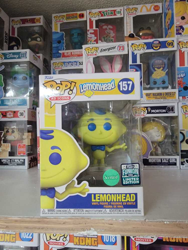 Funko Pop! Deluxe Marvel: Avengers Assemble Series Hawkeye Amazon Exclusive Figure 3 Of 6