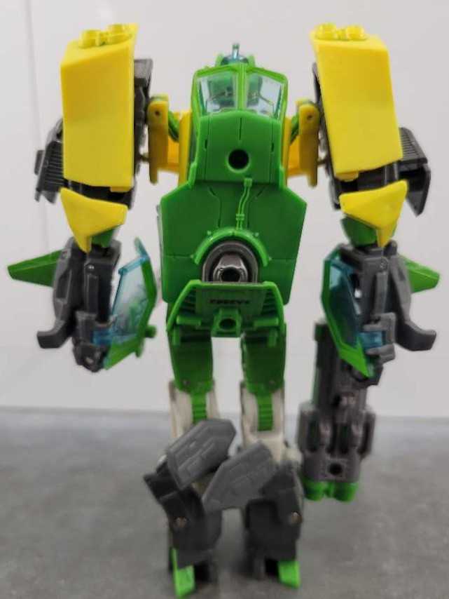 Springer Robot Mode - Hasbro (Generations) action figure collectible - Main Image 4