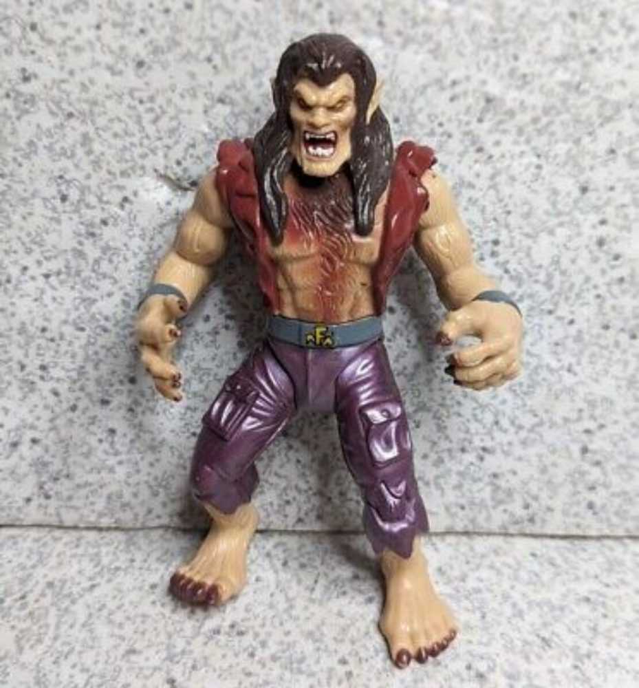 Playmates Toys Monster Force Luke Talbot The Wolfman  action figure collectible [Barcode 043377016014] - Main Image 3