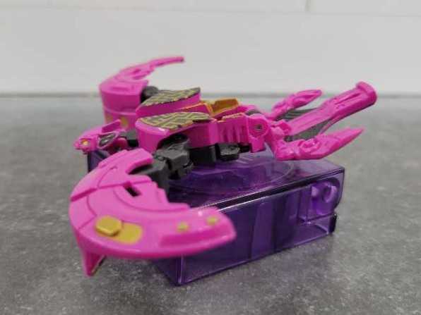 Ratbat With Frenzy Beast Mode - Hasbro (Generations War For Cybertron) action figure collectible - Main Image 2