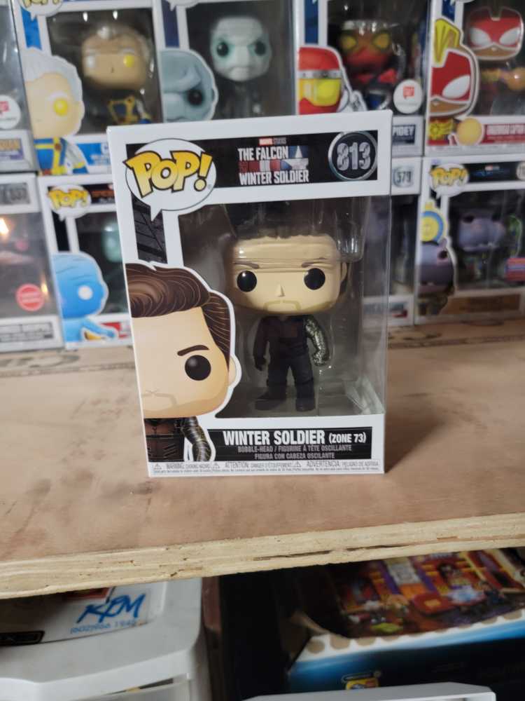 Figurka Marvel Avengers 30cm Con Figura Titan Spiderman