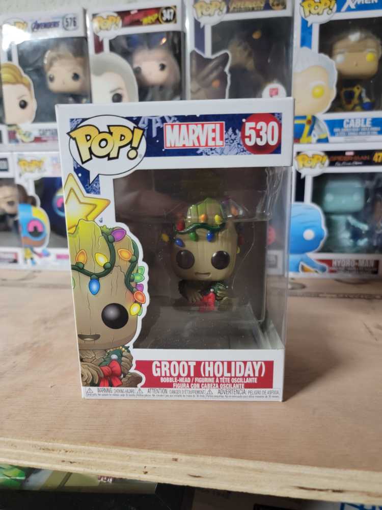 Marvel Groot (Holiday)  action figure collectible - Main Image 1