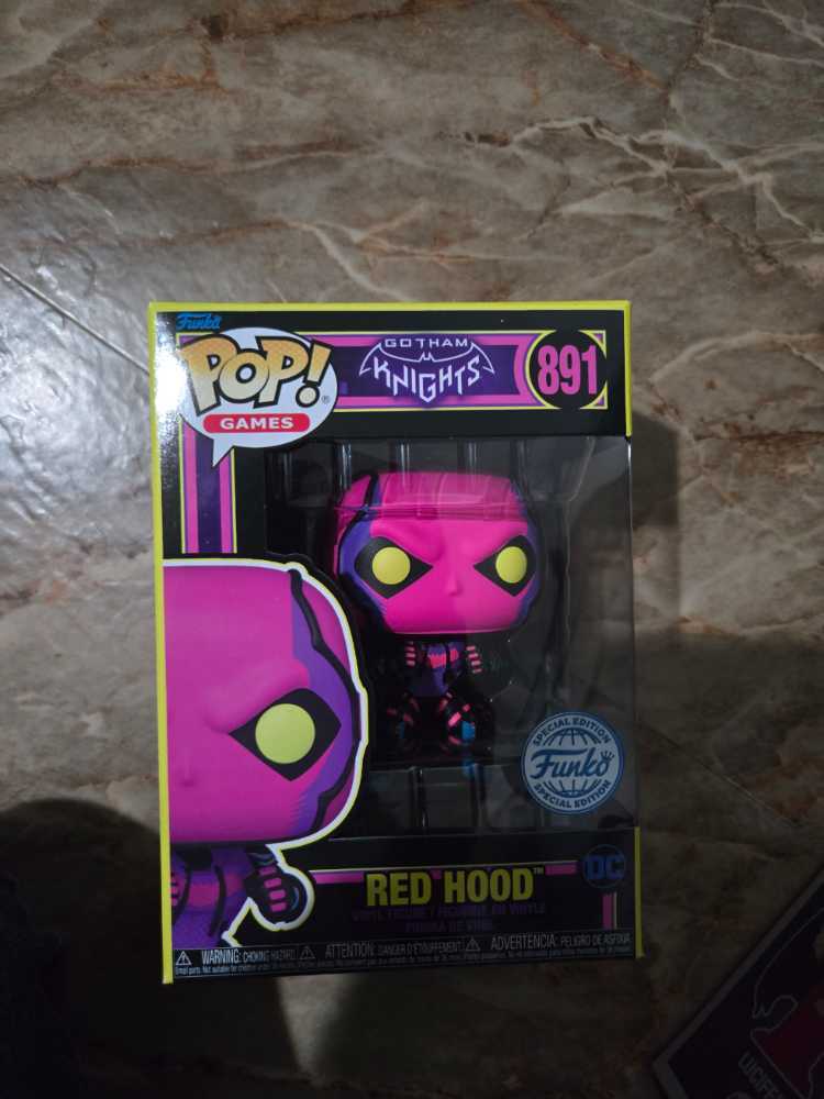 Red Hood #891 - Funko (Red Hood) (Gotham Knights) action figure collectible [Barcode 889698603317] - Main Image 3