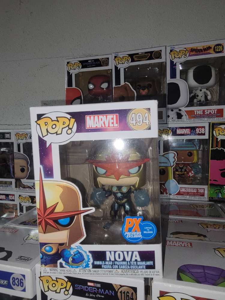 Marvel Nova   action figure collectible - Main Image 1