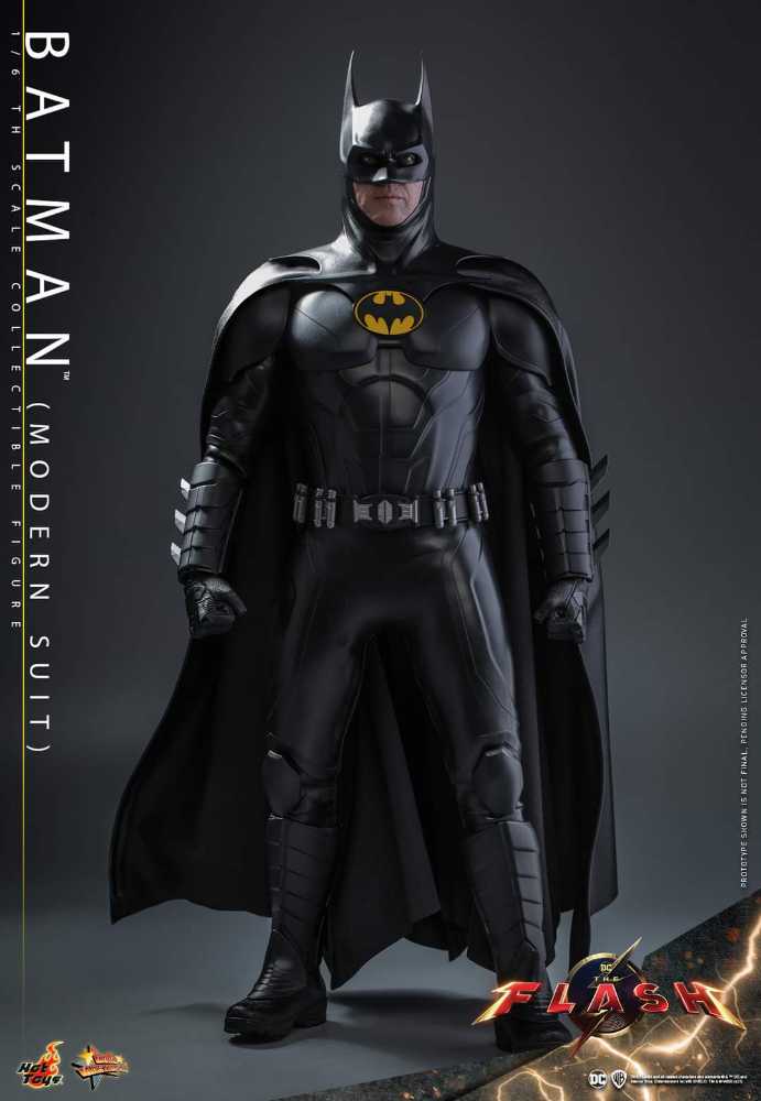 Batman, Modern Suit, The Flash (1:6) - Hot Toys (The Flash (2023)) action figure collectible - Main Image 3